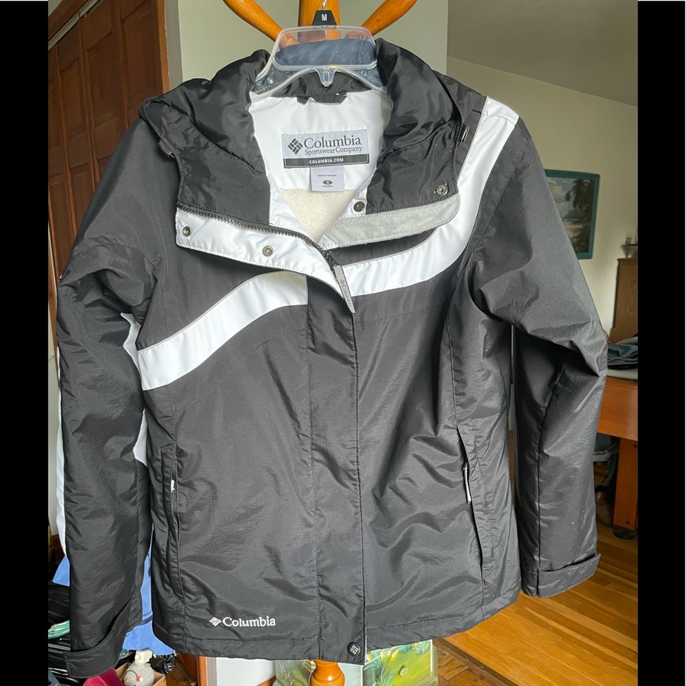 Columbia Ladies Sportswear Jacket Size Small